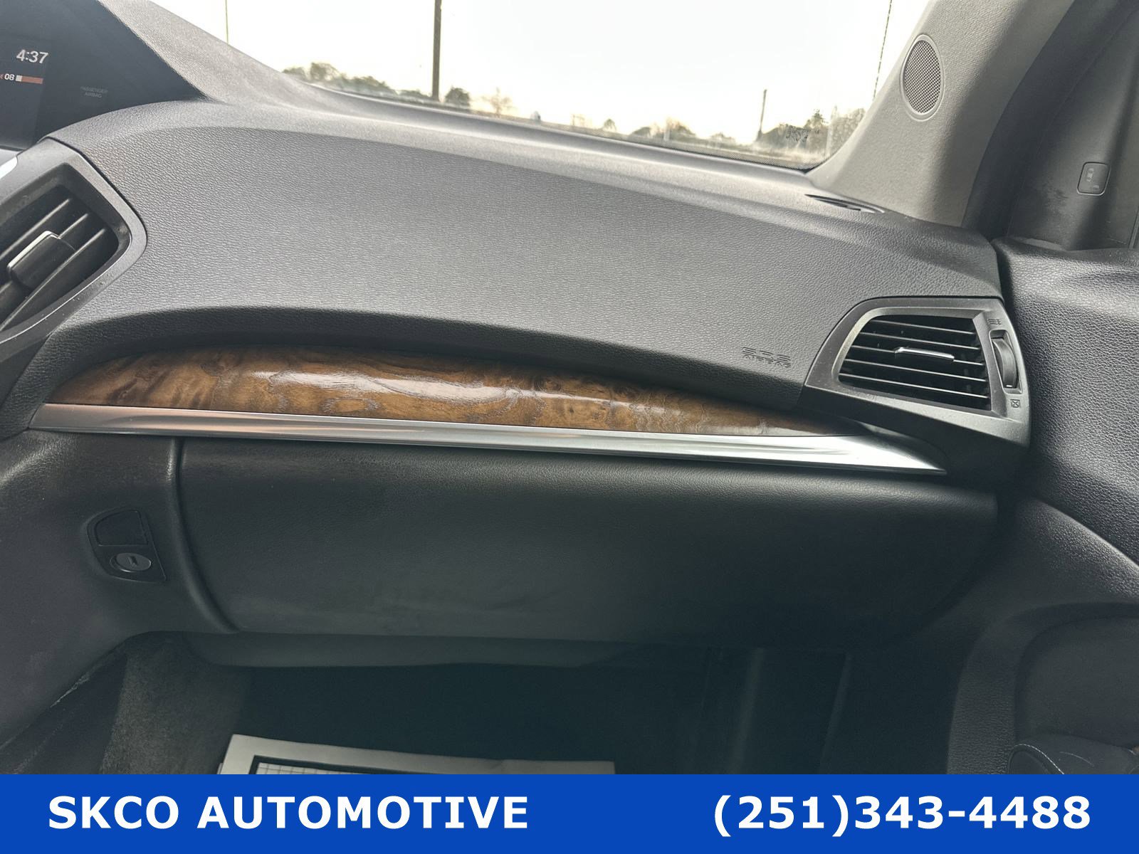 Used 2017 Acura MDX SH-AWD w/ Advance Package image 24