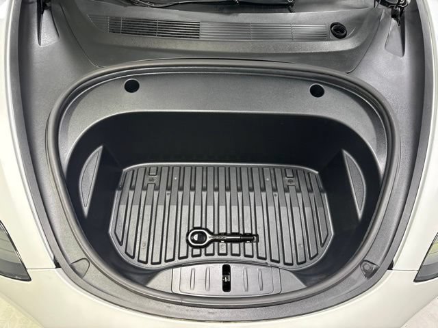 Used 2021 Tesla Model 3 Standard Range Plus RWD image 8