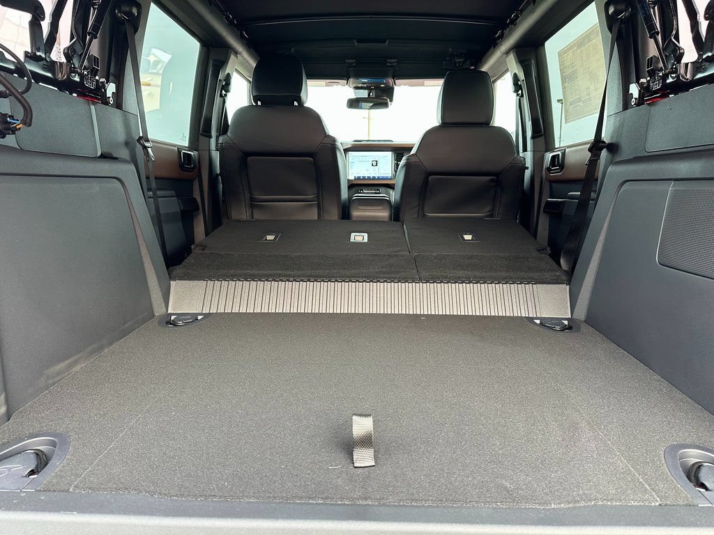 New 2024 Ford Bronco Outer Banks w/ Sasquatch Package AWD/4WD image 10