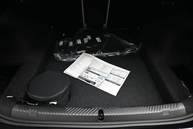 New 2027 BMW 540i xDrive w/ M Sport Package AWD/4WD image 25