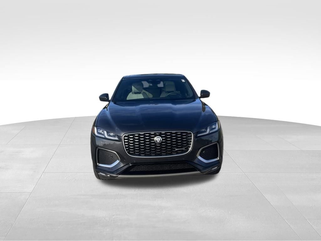 New 2025 Jaguar F-PACE R-Dynamic S AWD/4WD image 8