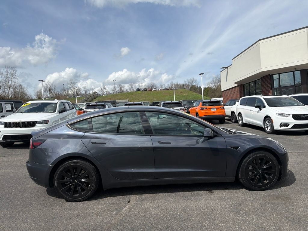 Used 2022 Tesla Model 3 image 8
