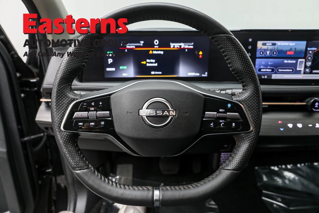 Used 2024 Nissan Ariya AWD image 10