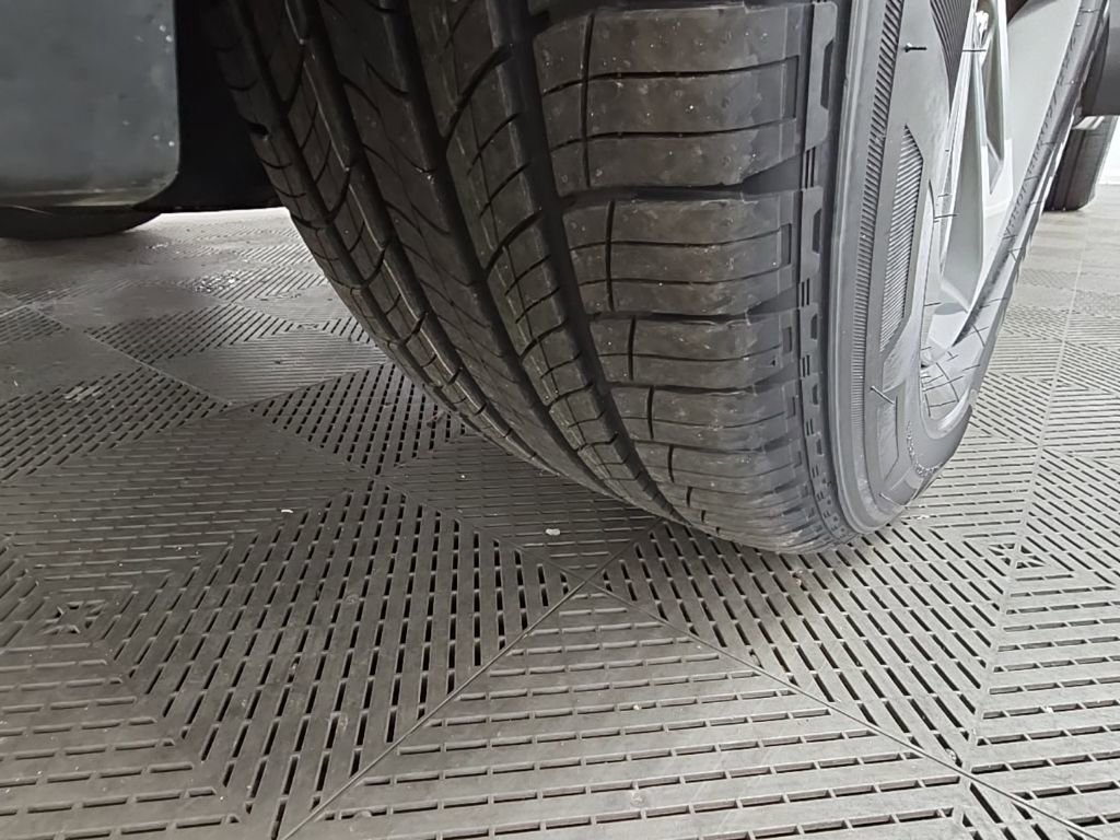 Used 2023 Honda Pilot EX-L image 47