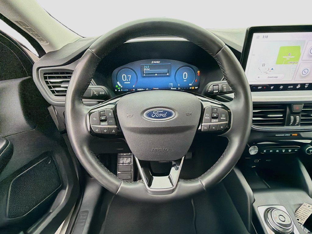 Used 2024 Ford Escape Platinum AWD/4WD image 11