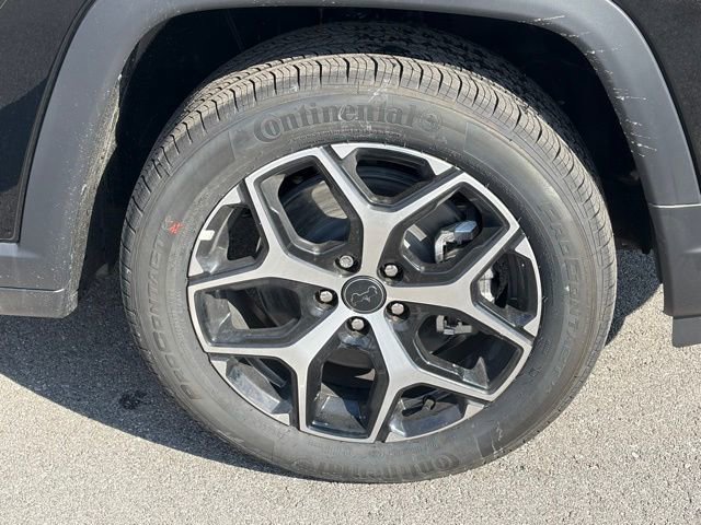 New 2026 Jeep Compass Limited AWD/4WD image 11