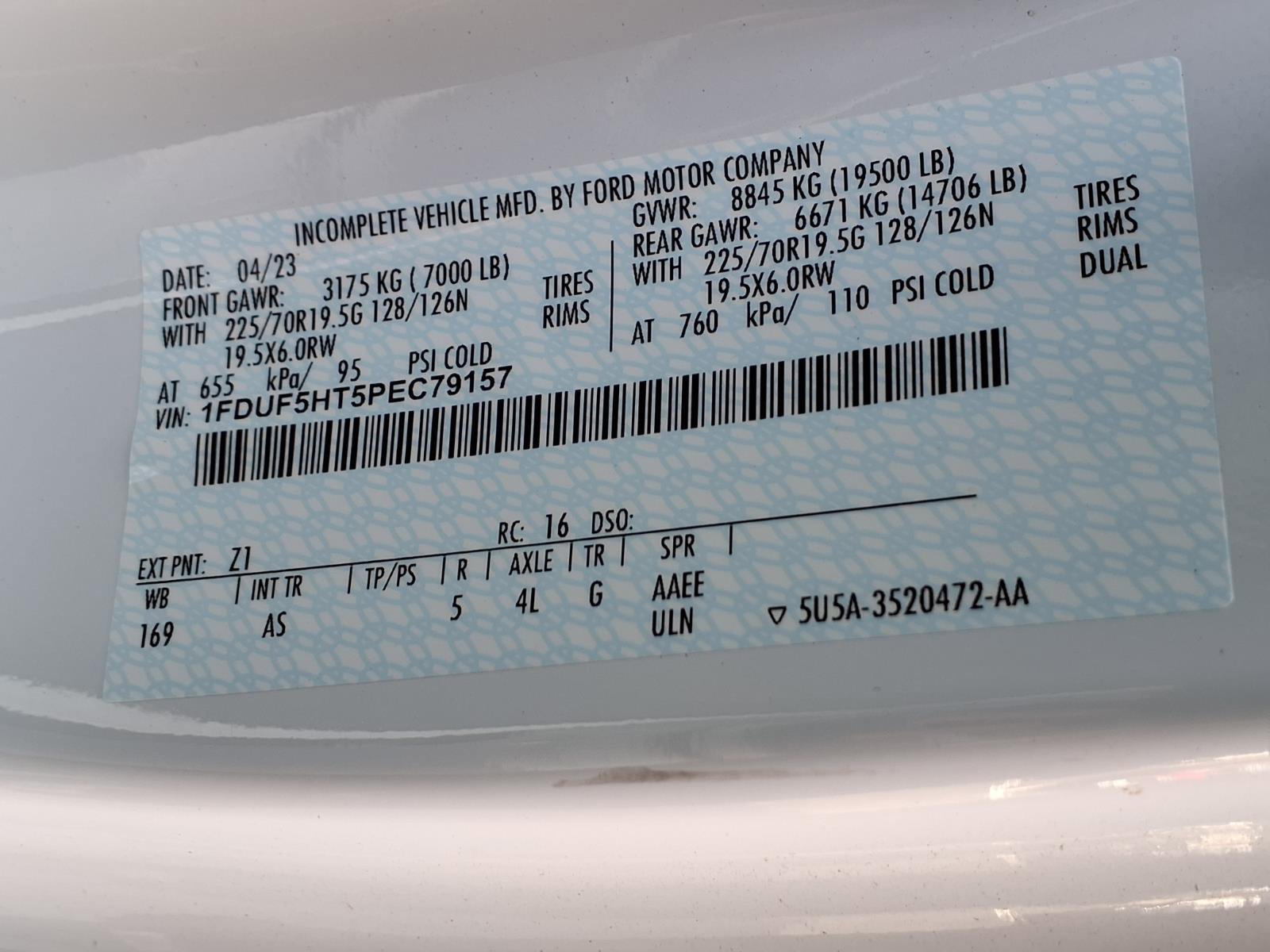 Used 2023 Ford F550 4x4 Regular Cab Super Duty image 29