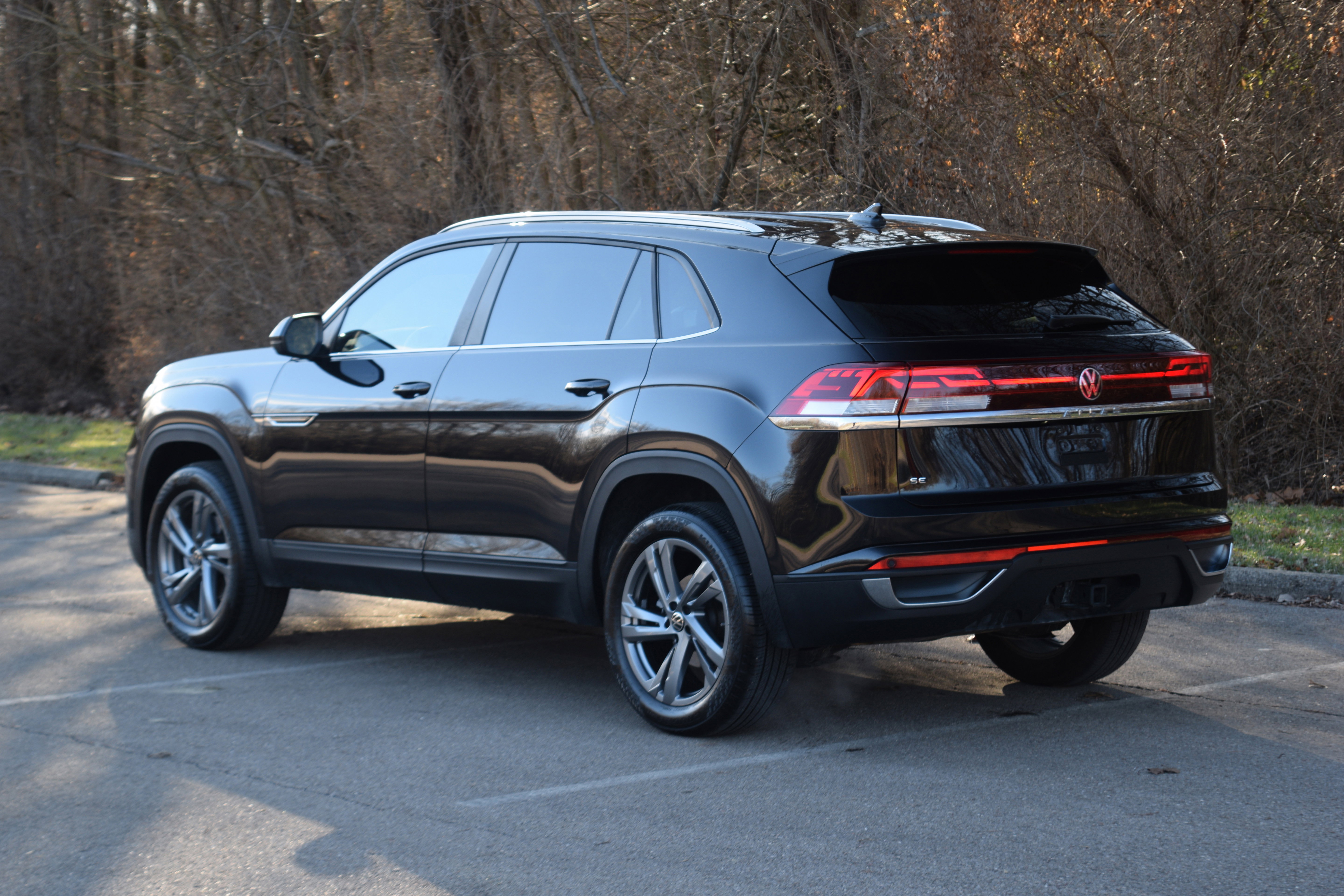 Used 2024 Volkswagen Atlas Cross Sport SE image 22