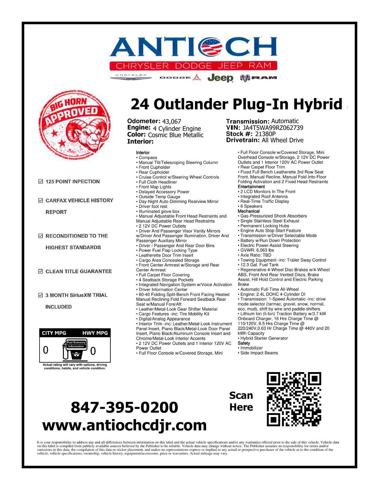 Used 2024 Mitsubishi Outlander 4WD Plug-In Hybrid image 3