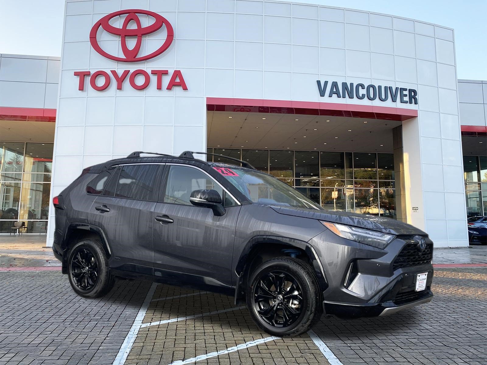 Certified 2024 Toyota RAV4 XSE w/ Advanced Technology Package AWD/4WD 360° Tour