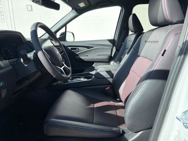 New 2026 Honda Ridgeline Black Edition image 15