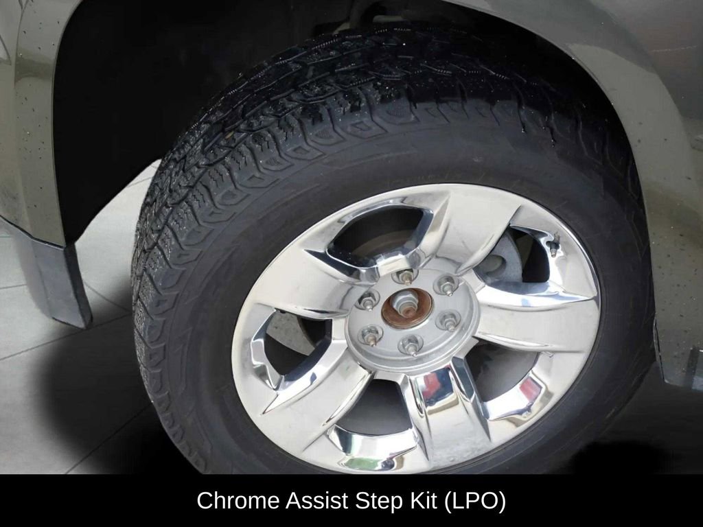 Used 2019 Chevrolet Tahoe LT w/ LT Signature Package image 39