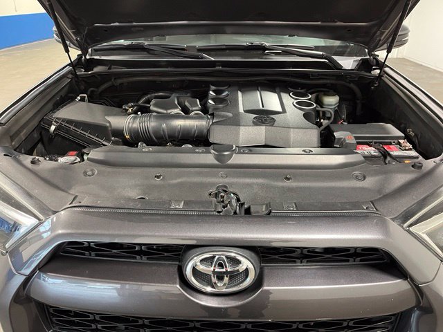 Used 2016 Toyota 4Runner SR5 Premium RWD image 9