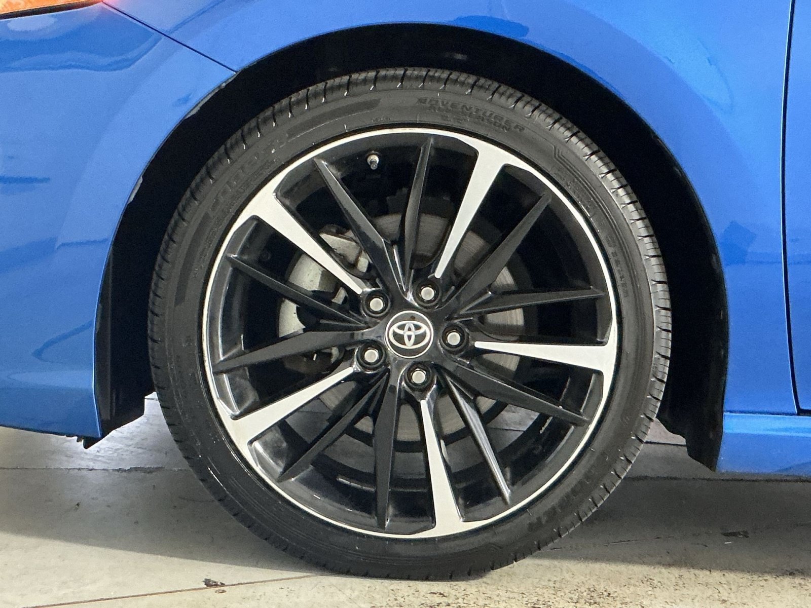 Used 2019 Toyota Camry XSE w/ Driver Assist Package FWD image 13