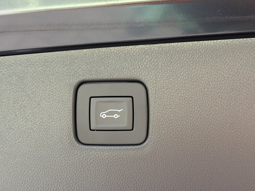 New 2026 Buick Envista Sport Touring w/ Convenience I Package FWD image 15