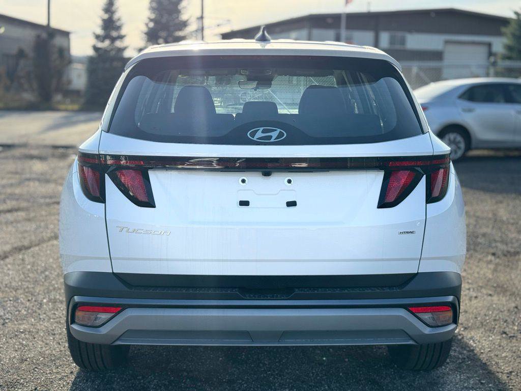 New 2026 Hyundai Tucson SE image 5