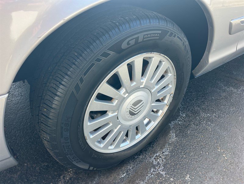 Used 2007 Mercury Grand Marquis LS image 24