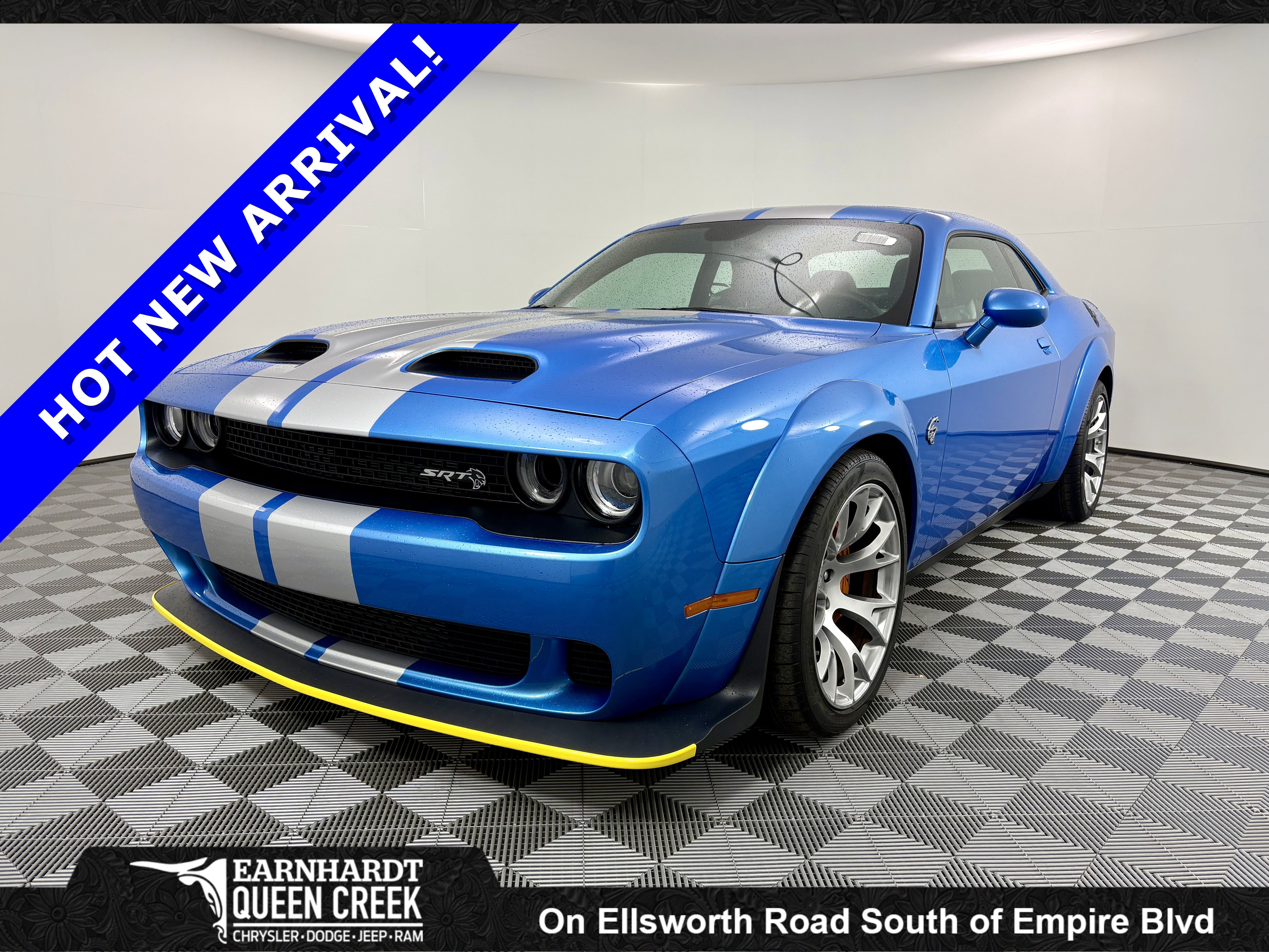 Used 2023 Dodge Challenger SRT Hellcat image 1