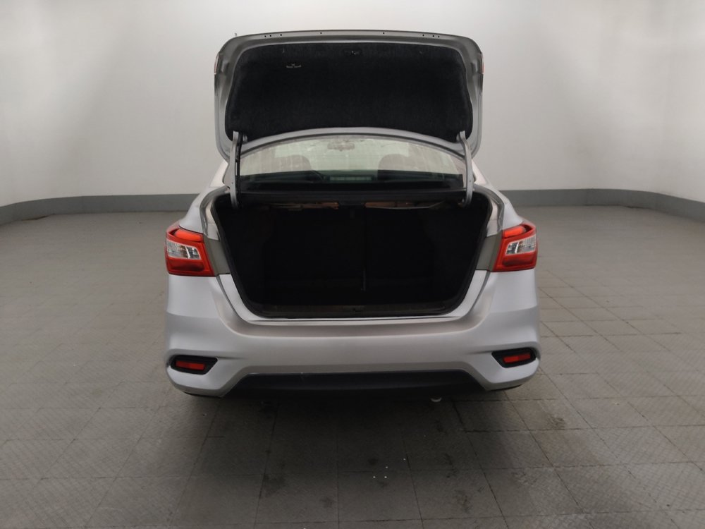Used 2019 Nissan Sentra SV FWD image 29