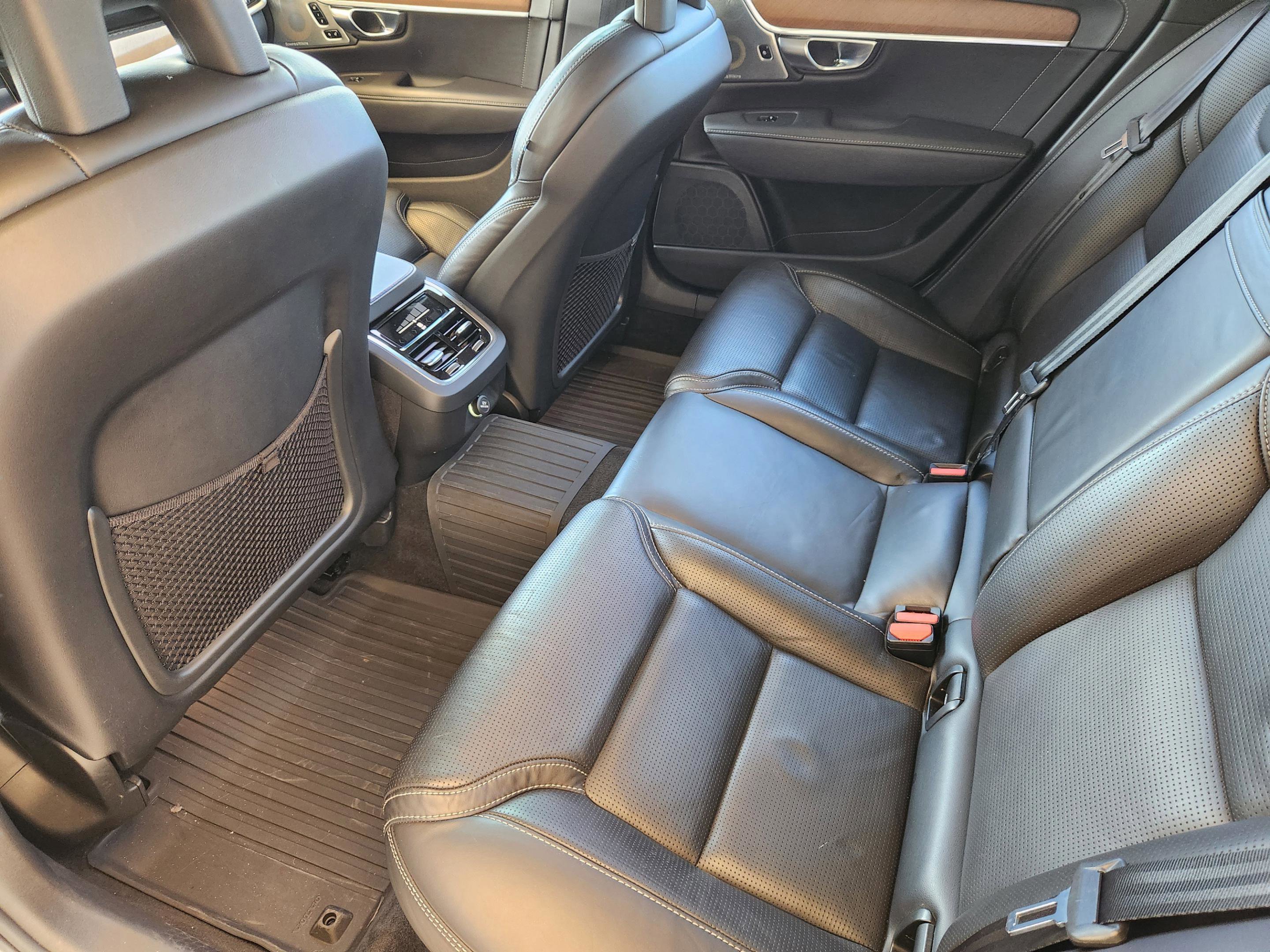 Used 2017 Volvo S90 T6 Inscription w/ Vision Package AWD/4WD image 30