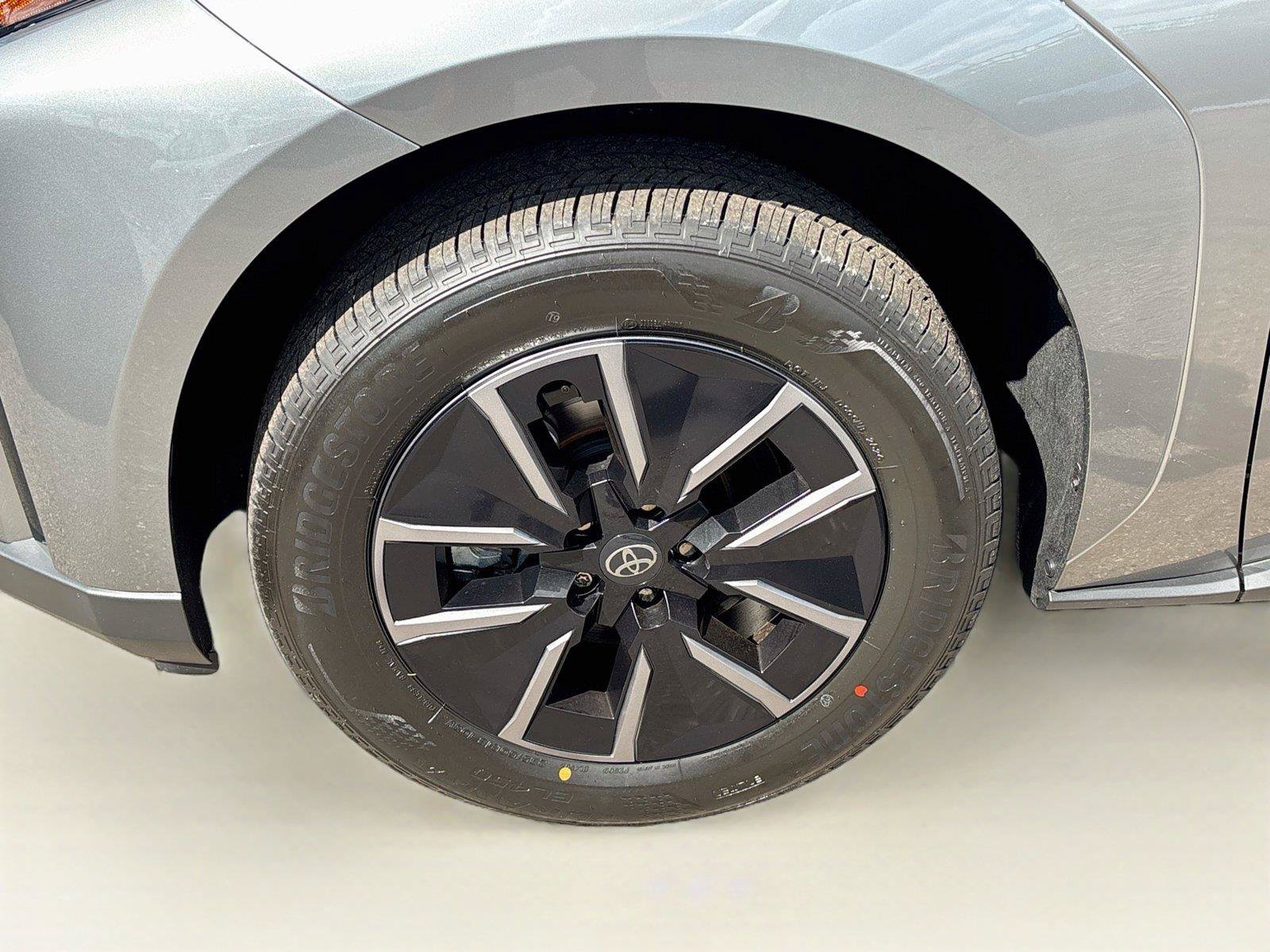 Used 2026 Toyota bZ FWD image 30