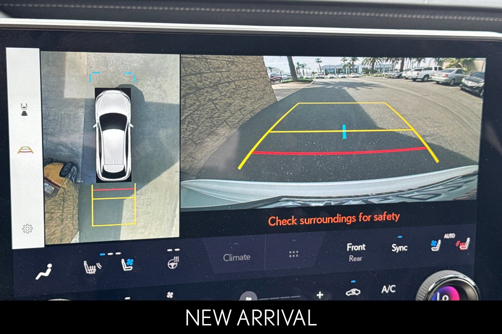 Certified 2024 Lexus RX 450h AWD w/ Convenience Package image 23