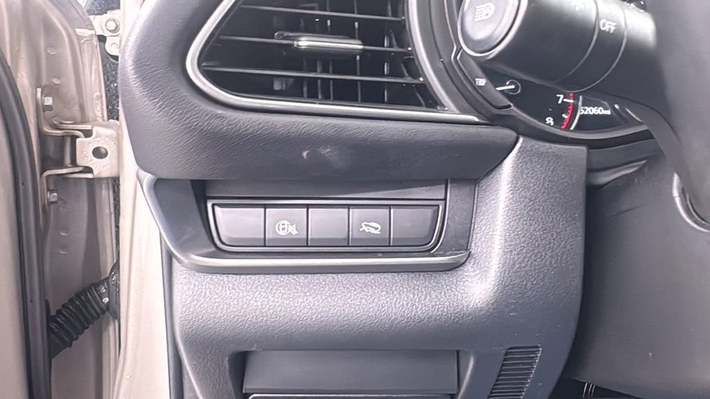 Used 2024 MAZDA CX-30 AWD 2.5 S w/ Select Sport Pkg image 32