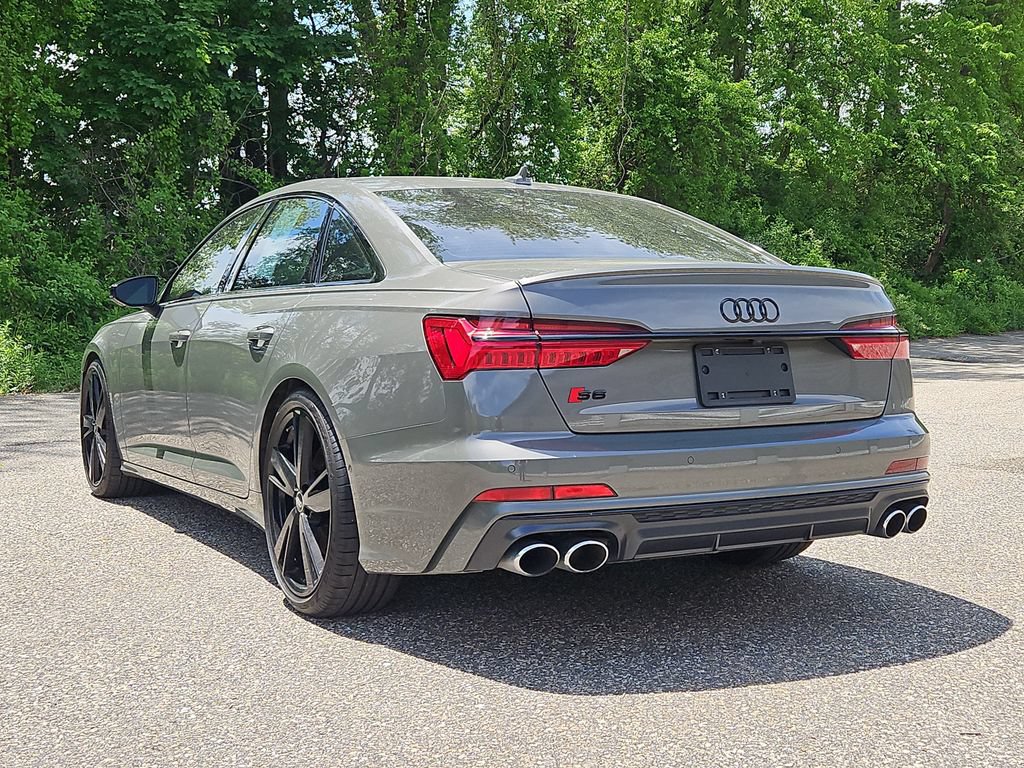 Used 2022 Audi S6 Premium Plus AWD/4WD image 3