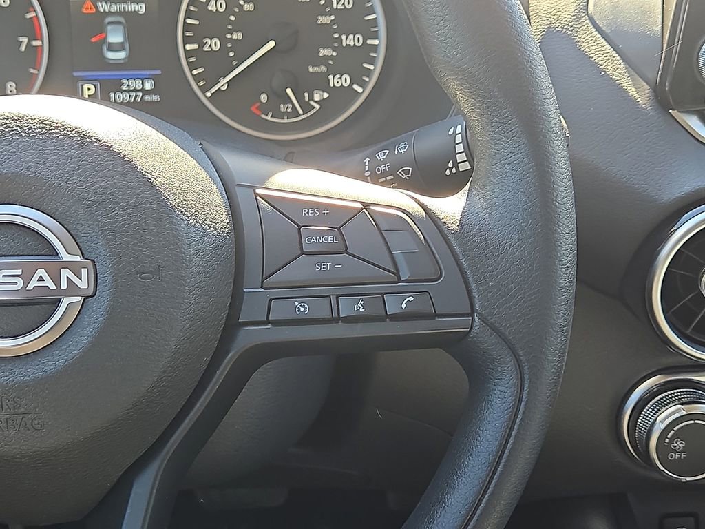 Used 2025 Nissan Sentra S image 18