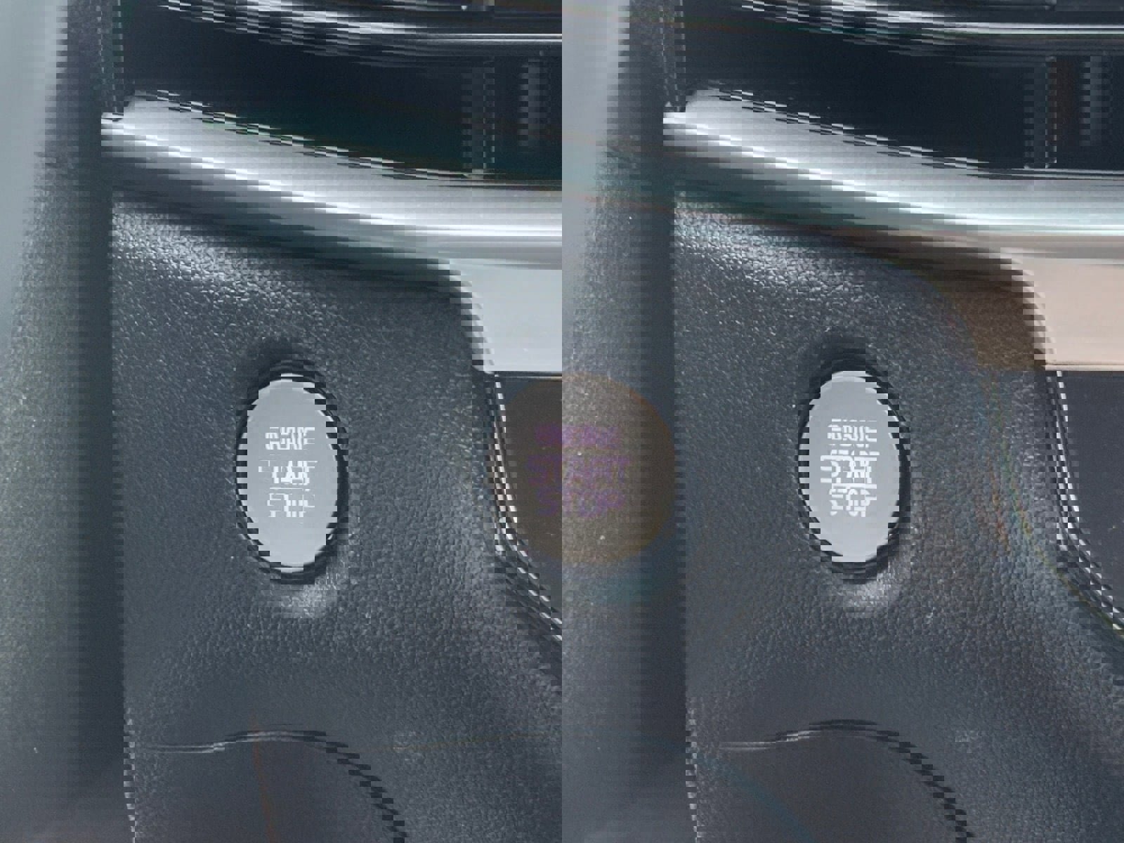 Used 2024 Kia Sorento S image 26