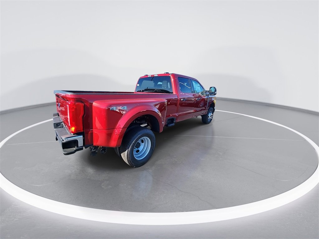 New 2026 Ford F350 XLT image 8
