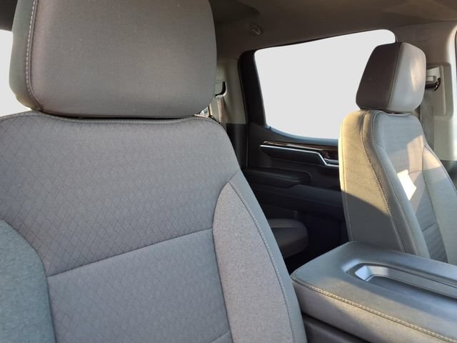 Used 2022 Chevrolet Silverado 1500 LT AWD/4WD image 17
