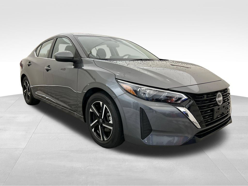 Used 2025 Nissan Sentra SV FWD image 8