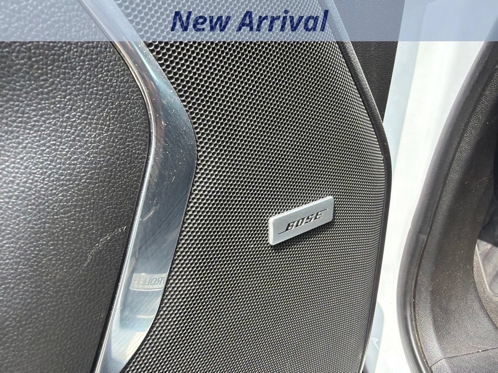 Used 2023 Chevrolet Suburban Premier AWD/4WD image 12