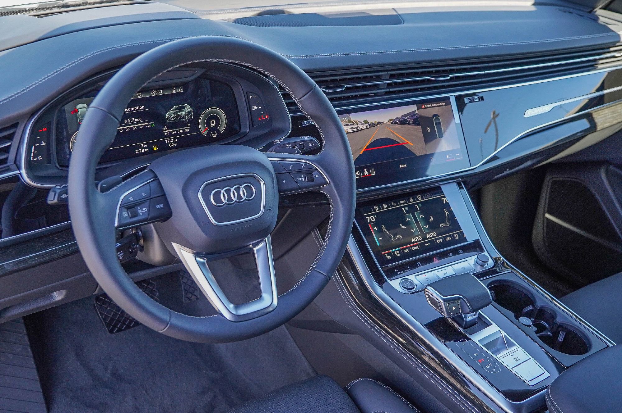 New 2026 Audi Q8 Prestige image 8