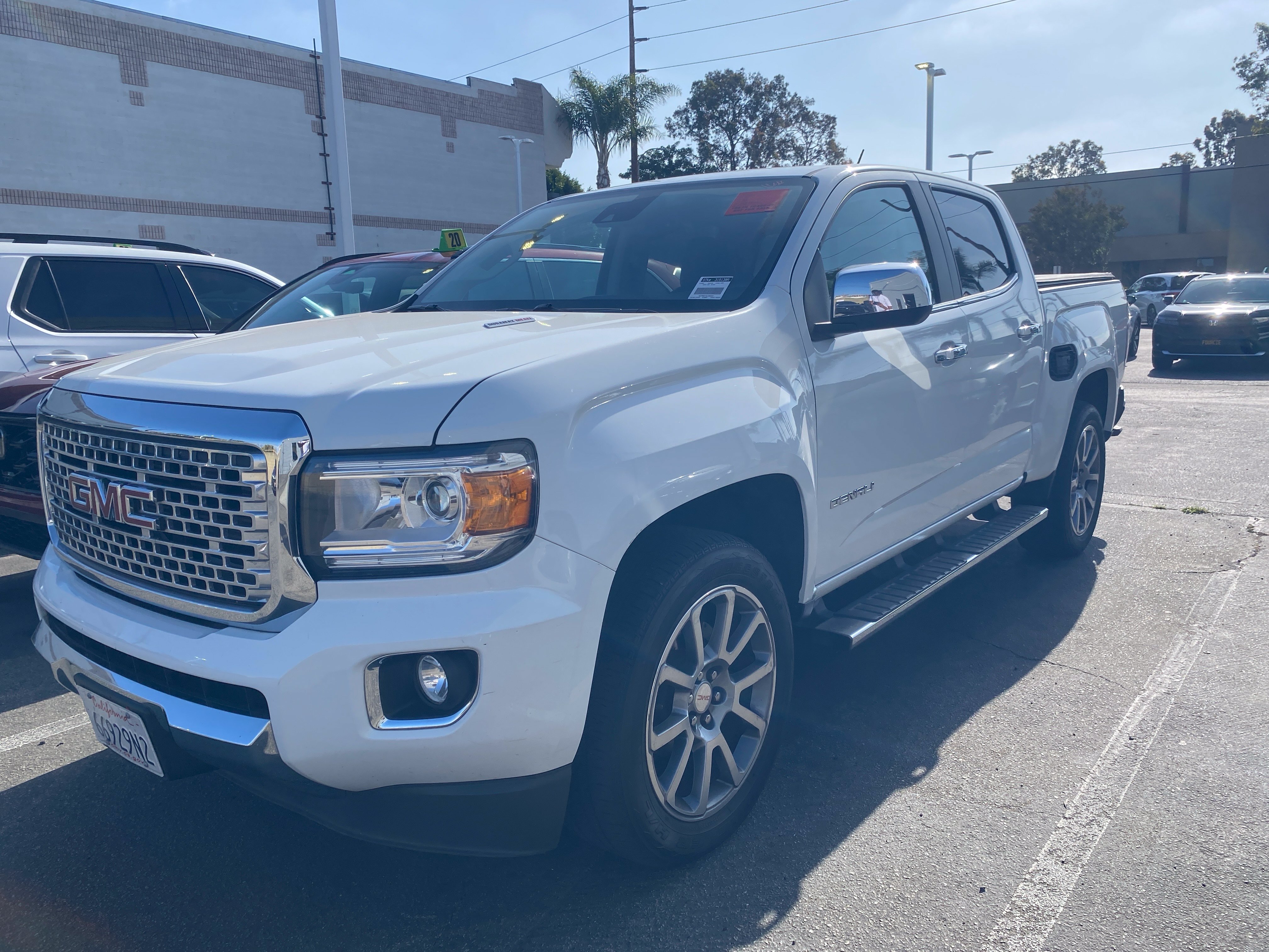 Used 2018 GMC Canyon Denali AWD/4WD image 2