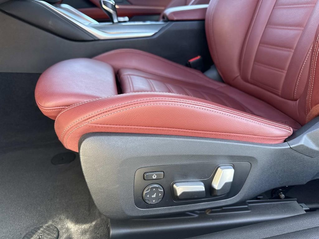 Used 2021 BMW M440i Convertible w/ Premium Package image 15