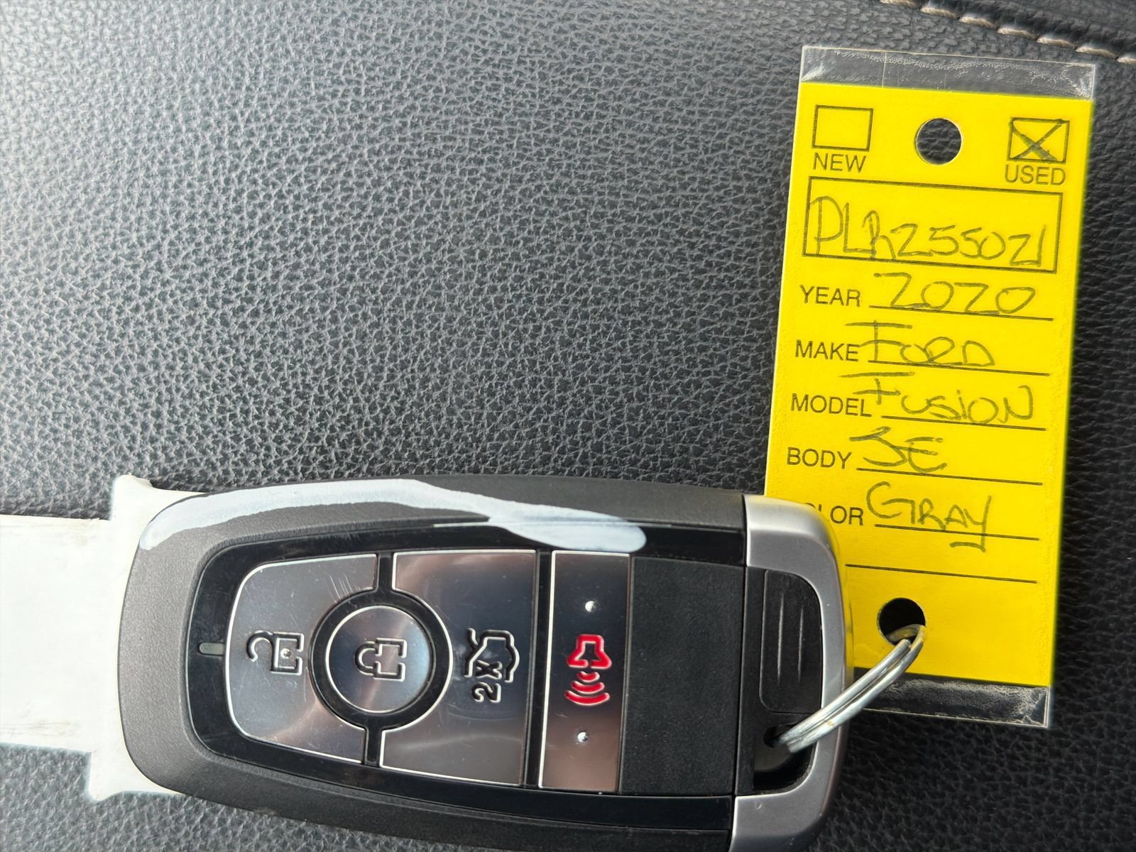 Used 2020 Ford Fusion SE FWD image 35