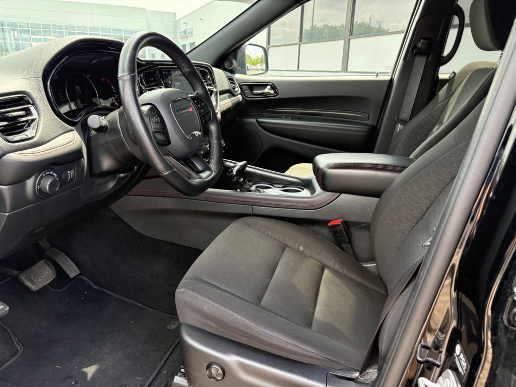 Used 2025 Dodge Durango GT AWD/4WD image 15