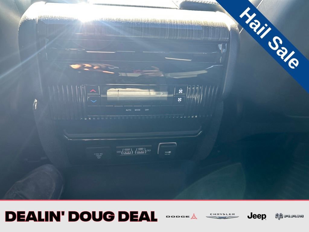 Used 2022 Jeep Wagoneer Series II w/ Premium Group I image 31