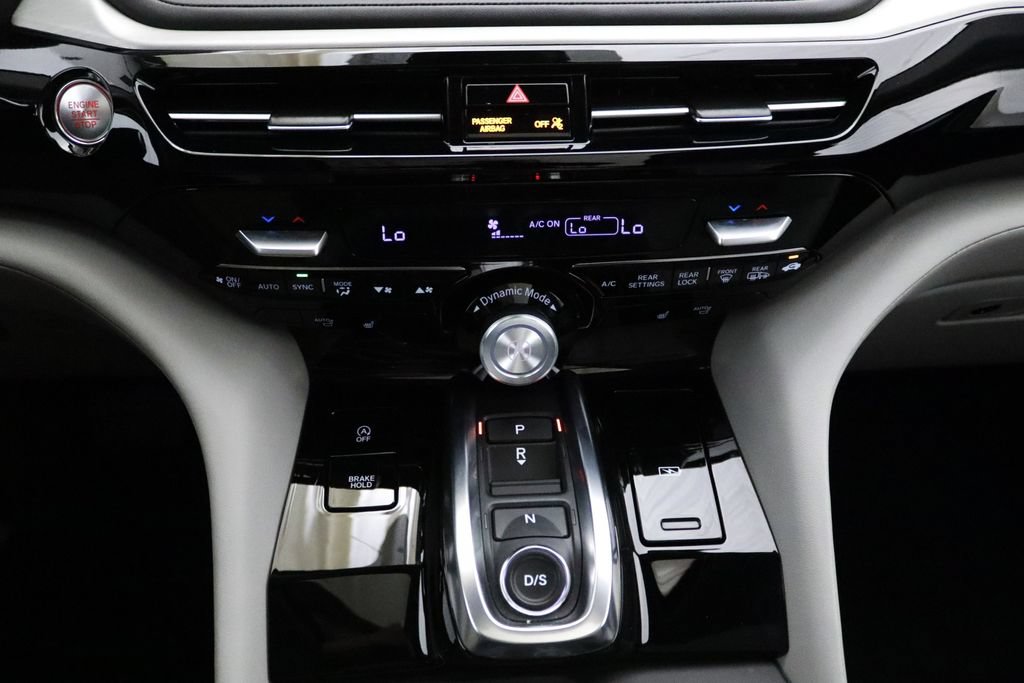 Certified 2024 Acura MDX SH-AWD w/ Technology Package image 26