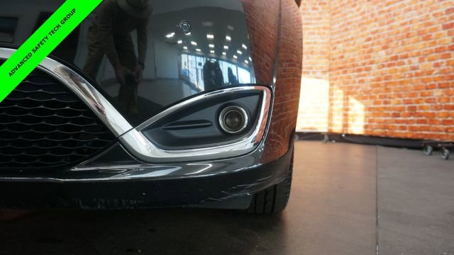 Used 2019 Chrysler Pacifica Touring-L w/ Advanced Safetytec Group image 74