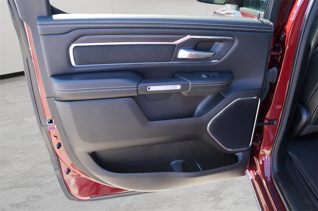 Used 2025 RAM 1500 Laramie image 9