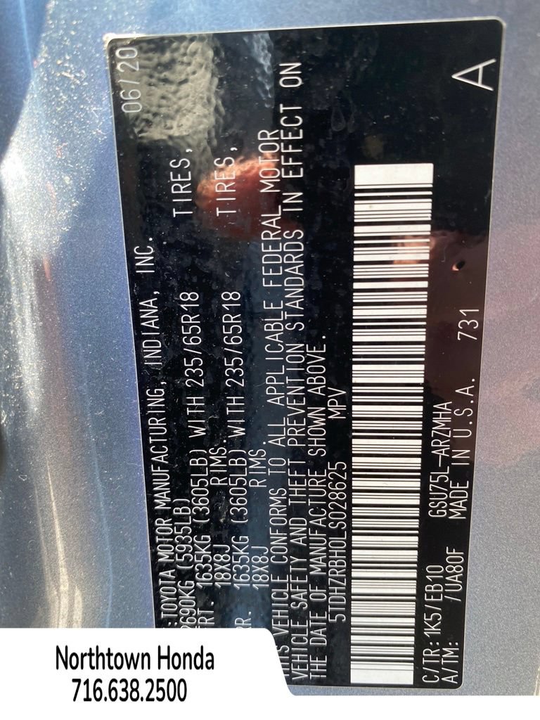 Used 2020 Toyota Highlander XLE AWD/4WD image 19