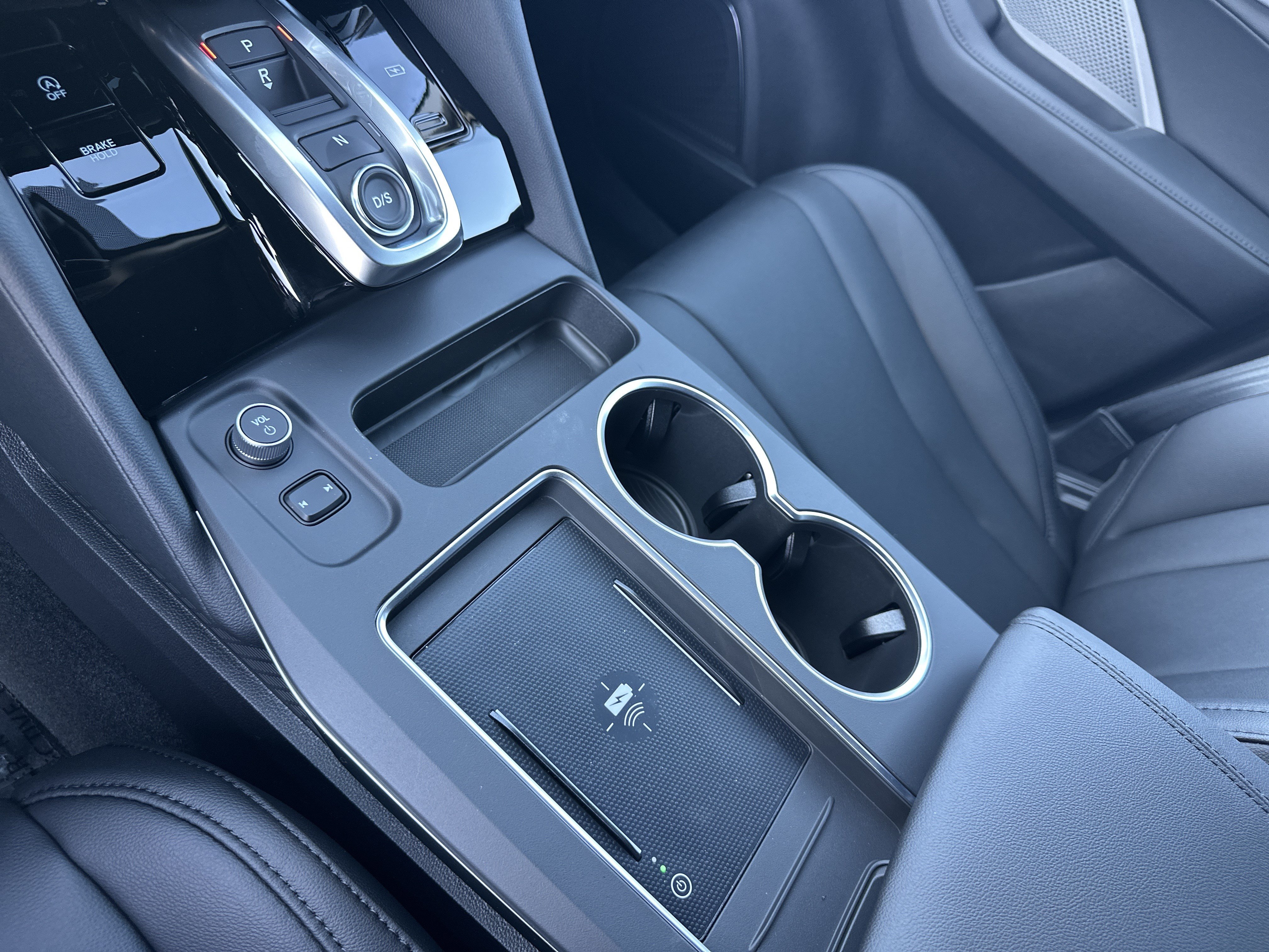 New 2026 Acura MDX SH-AWD image 25