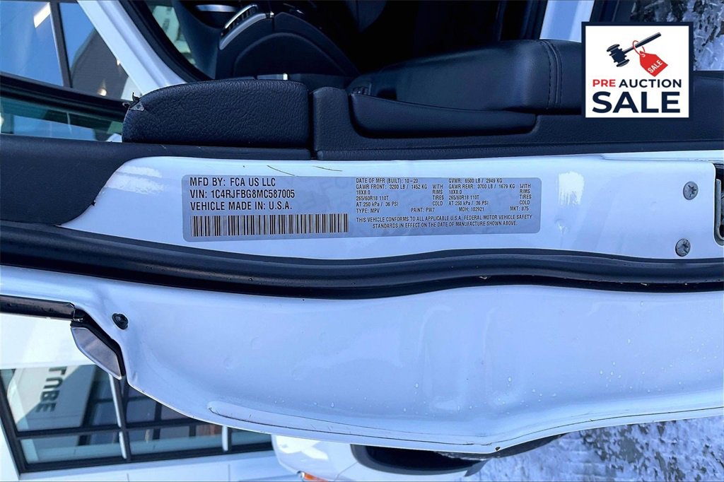 Used 2021 Jeep Grand Cherokee Limited w/ Sun & Sound Group image 35