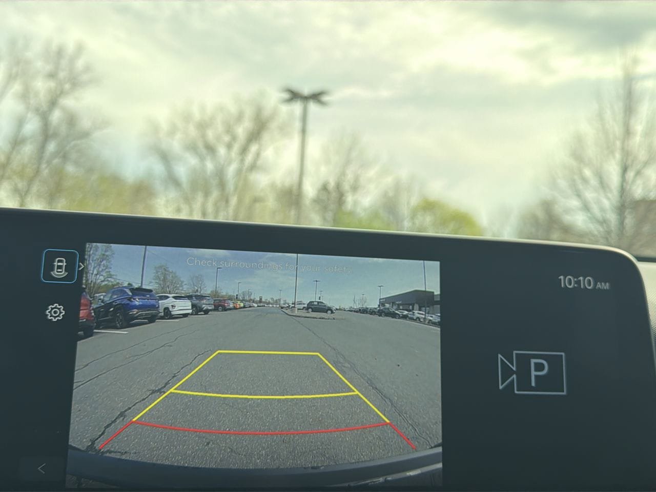 Certified 2025 Hyundai Kona SE image 18