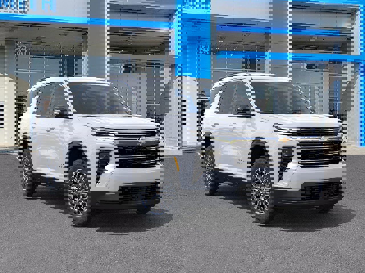 Used 2026 Chevrolet Traverse LT w/ Driver Confidence Package image 7