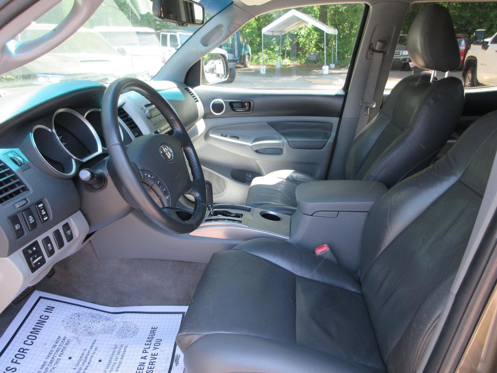 Used 2010 Toyota Tacoma PreRunner RWD image 15
