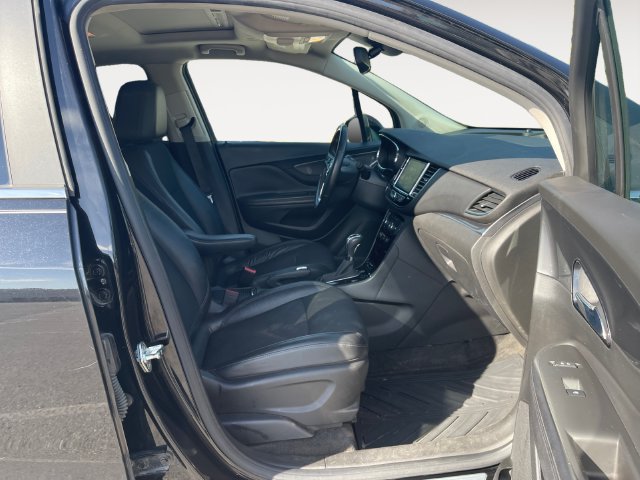 Used 2017 Buick Encore Sport Touring w/ Safety Package AWD/4WD image 15